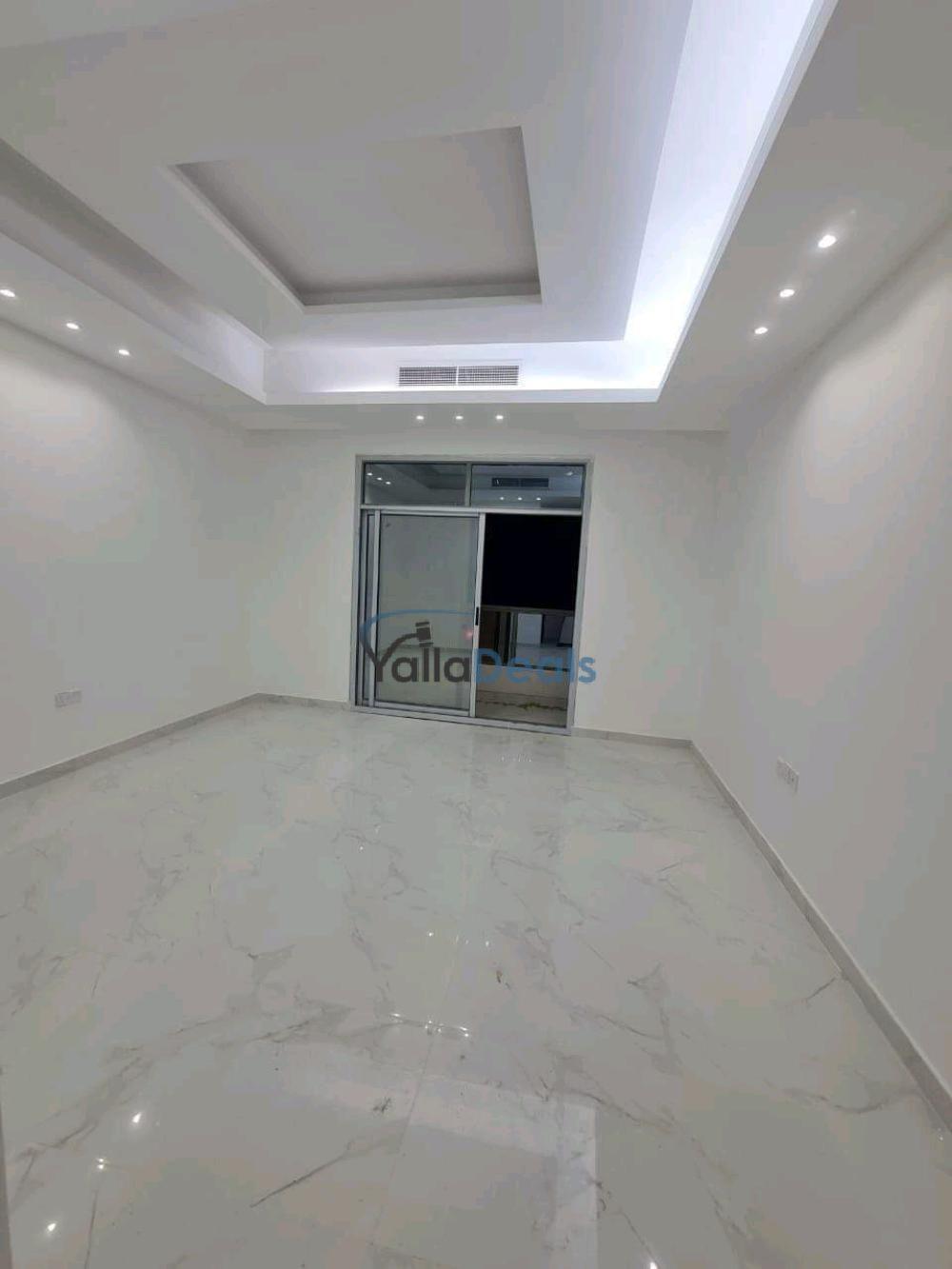 Furniture & Decor_Decor_Al Ghaphia