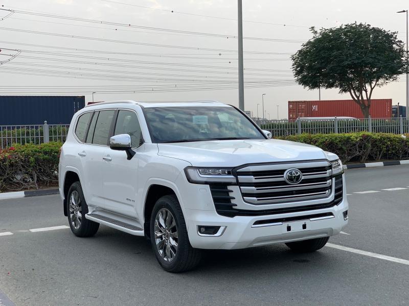 Toyota | Land Cruiser | 2023 | 324982 | Yalla Deals