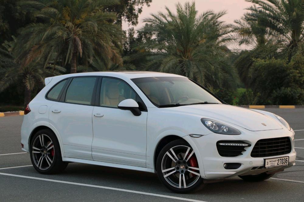 Porsche Cayenne 2013 326635 Yalla Deals
