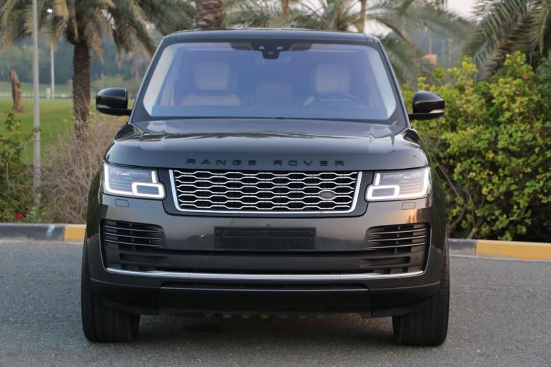 Land Rover | Range Rover | 2018 | 327439 | Yalla Deals