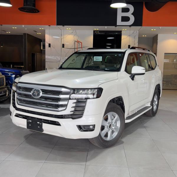 Toyota | Land Cruiser | 2022 | 327579 | Yalla Deals