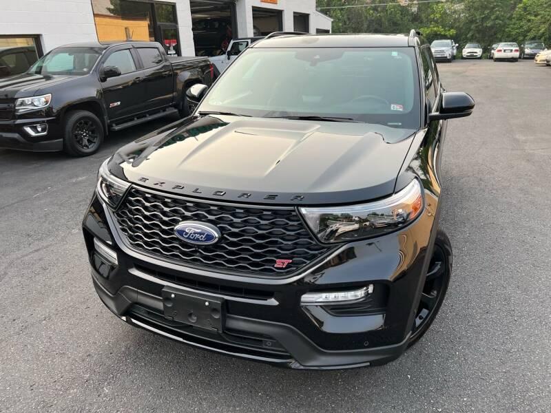 Ford Explorer 2021 362633 Yalla Deals