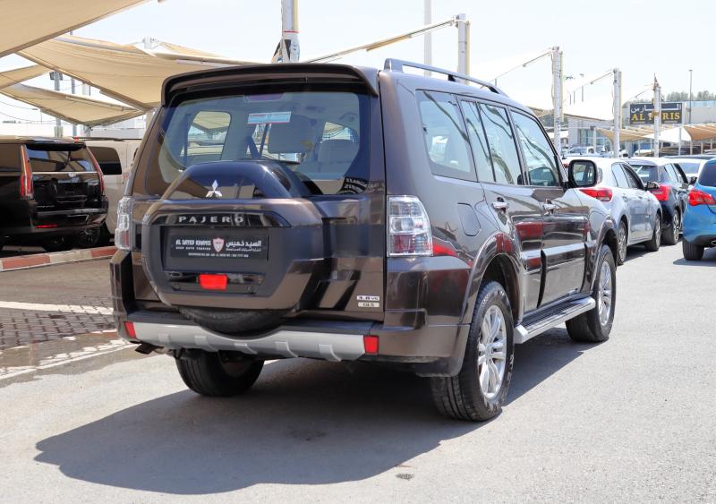 Cars for Sale_Mitsubishi_Souq Al Haraj