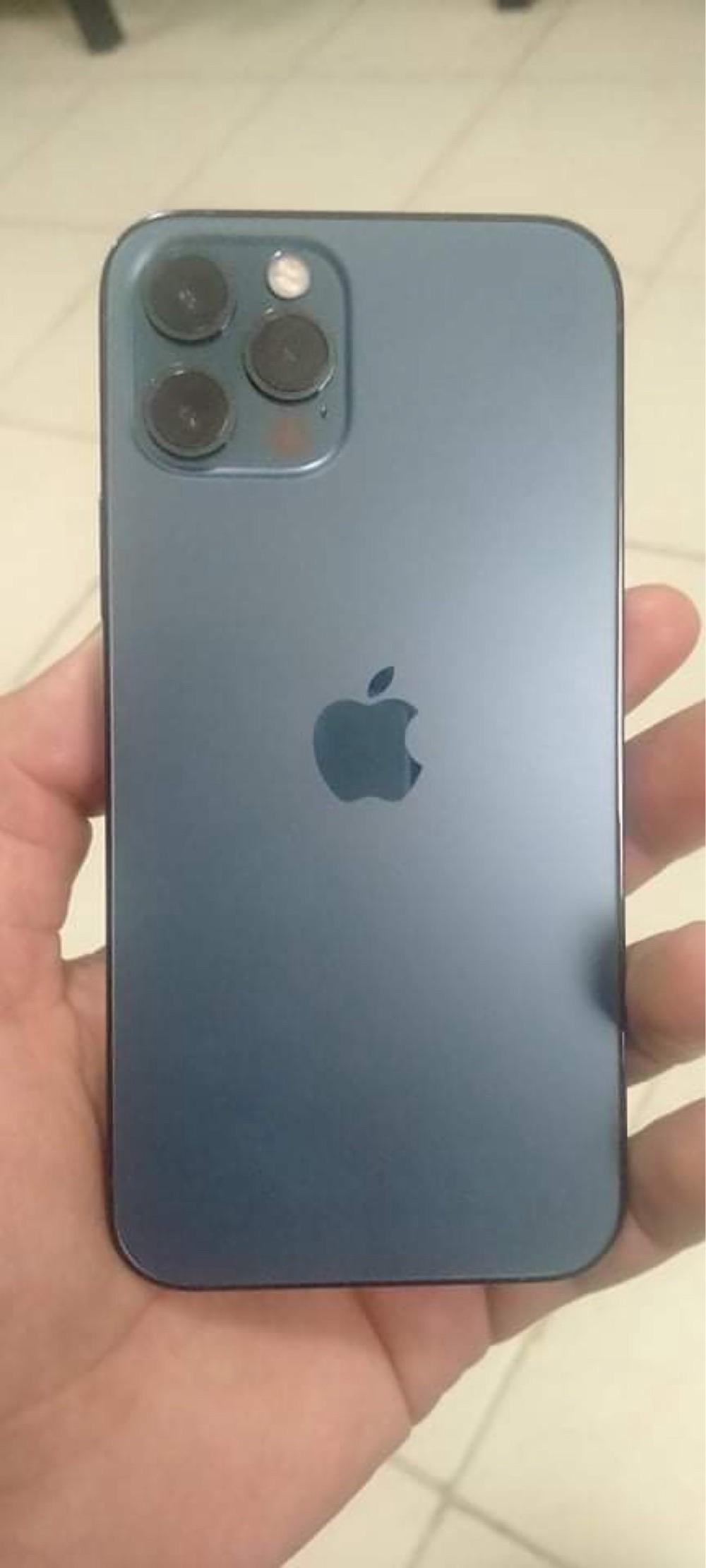 New and used mobile phones in UAE for sale Yalla Deals Mobiles