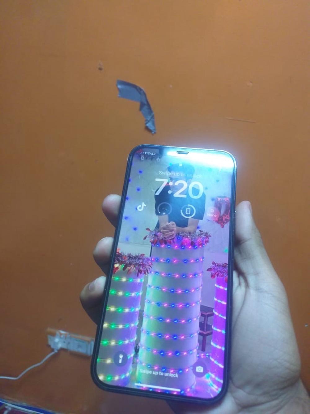 New and used mobile phones in UAE for sale Yalla Deals Mobiles