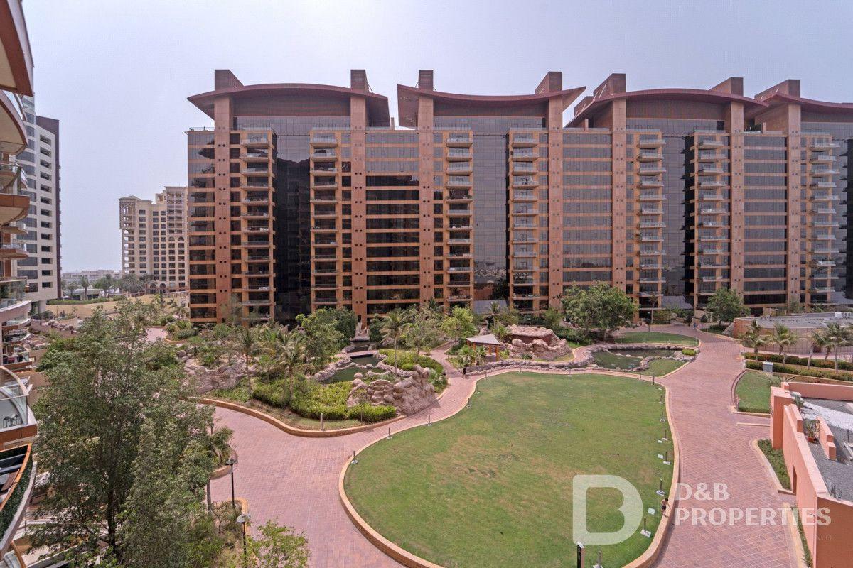 Villas, rooms, apartments for rent or sale in UAE Yalla Deals