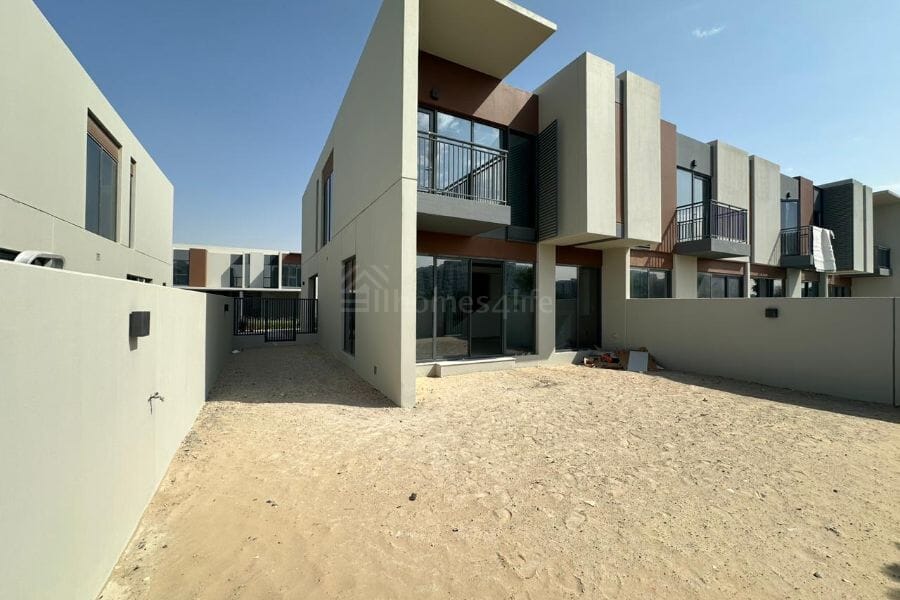 Townhouses for Sale in Bluewaters Island, Dubai