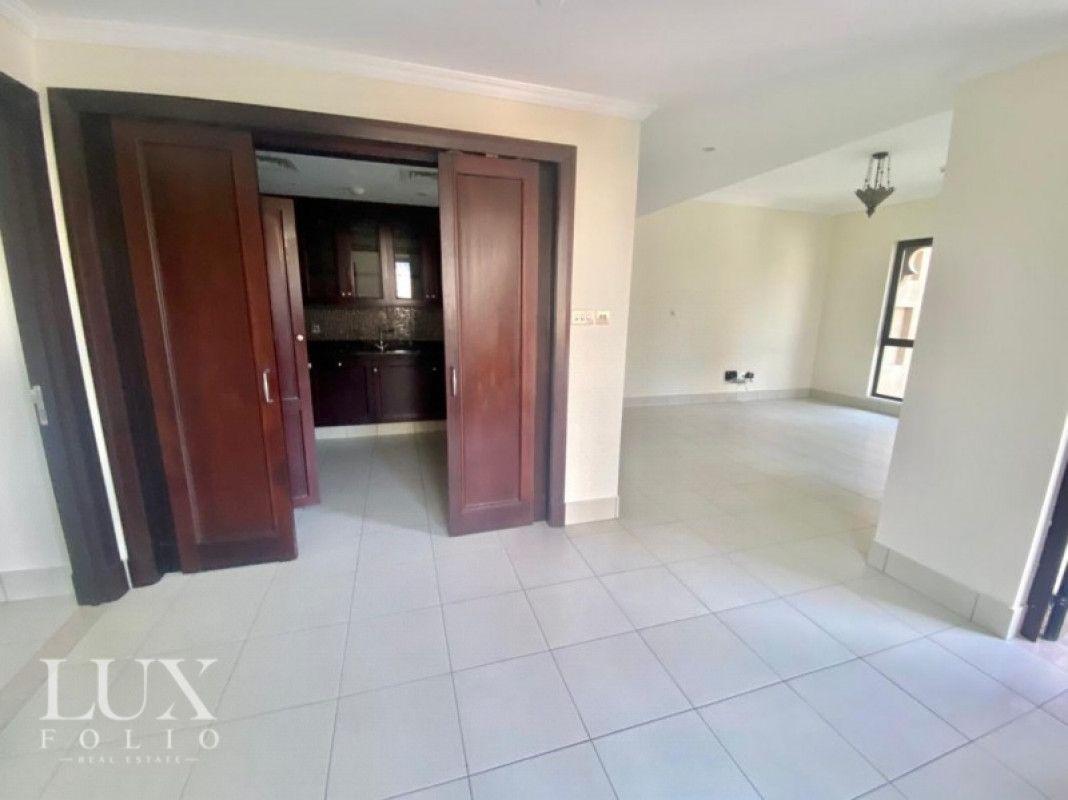 Apartments for Sale Dubai Old Town 230557 Yalla Deals