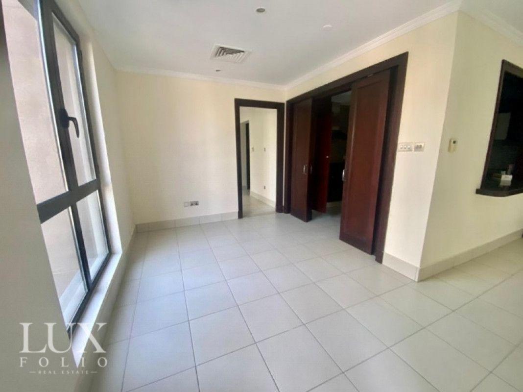 Apartments for Sale Dubai Old Town 230557 Yalla Deals