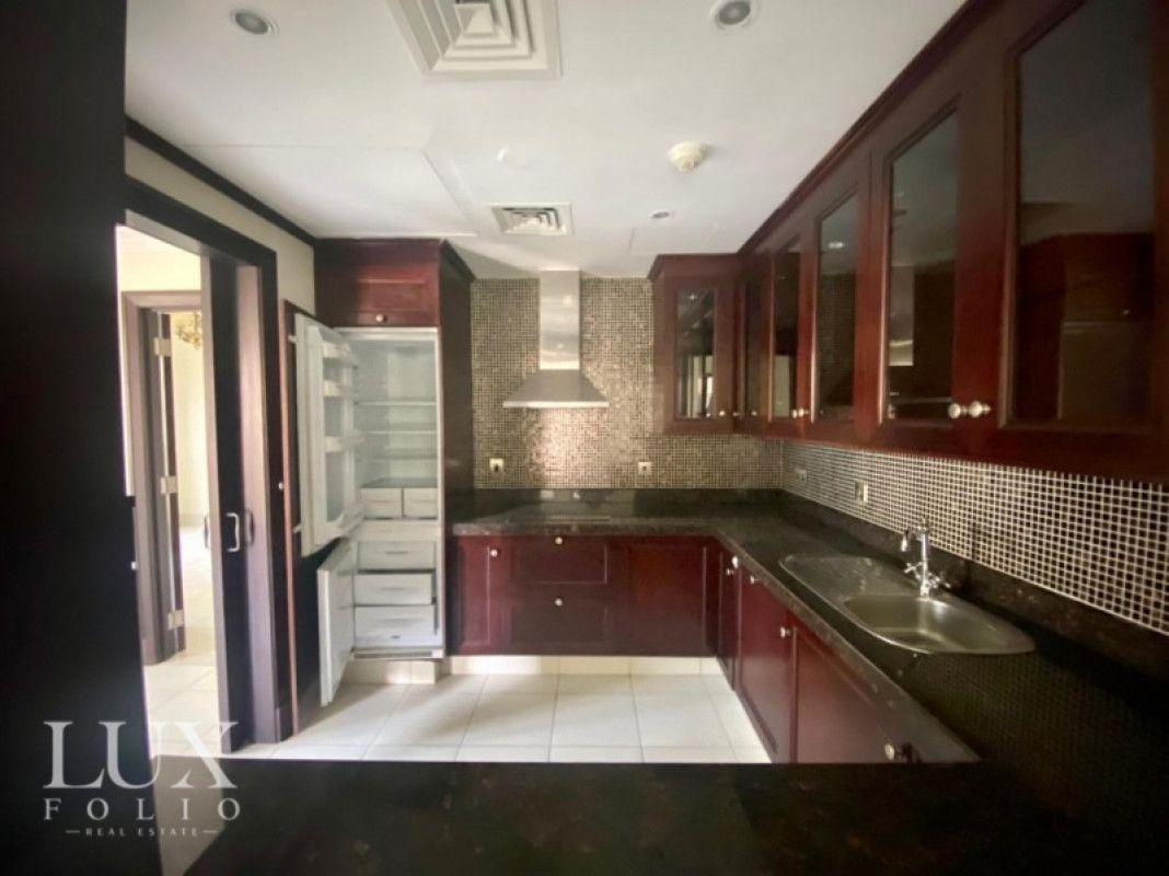 Apartments for Sale Dubai Old Town 230557 Yalla Deals