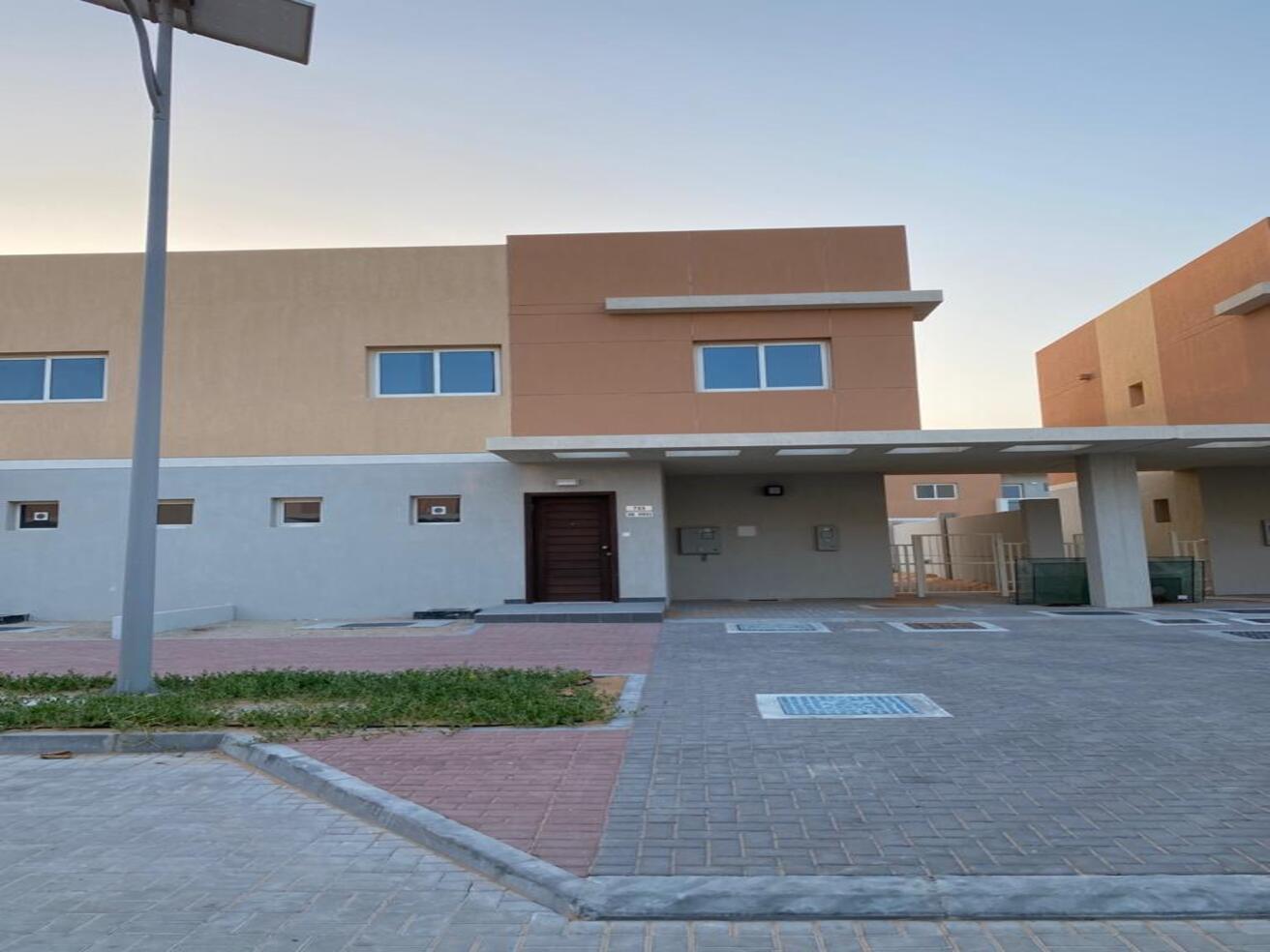Real Estate_Villas for Sale_Al Samha