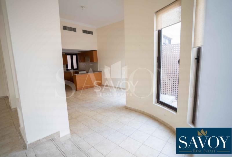 Real Estate_Villas for Rent_Al Khalidiyah